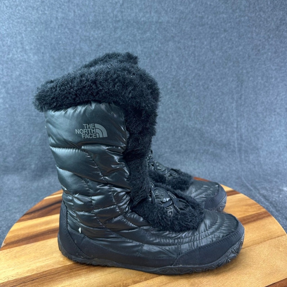The North Face Nuptse Goose Down Black Fur Quilted Winter Boots Women 8.5 TB1Y